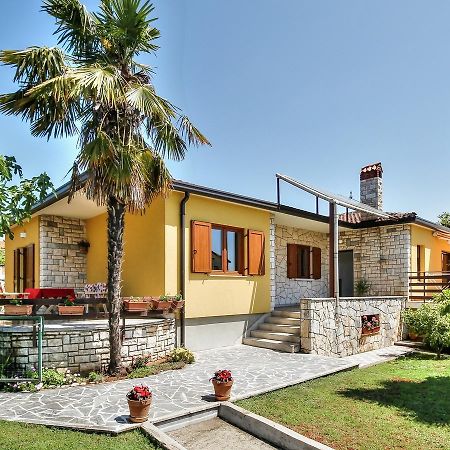 Lovric House With Apartments Ουμάγκ Εξωτερικό φωτογραφία