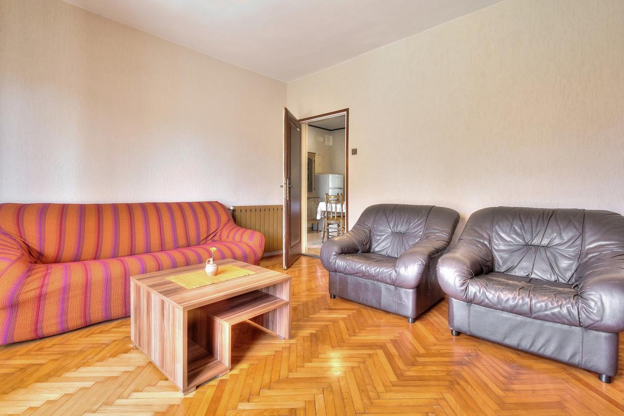 Lovric House With Apartments Ουμάγκ Εξωτερικό φωτογραφία